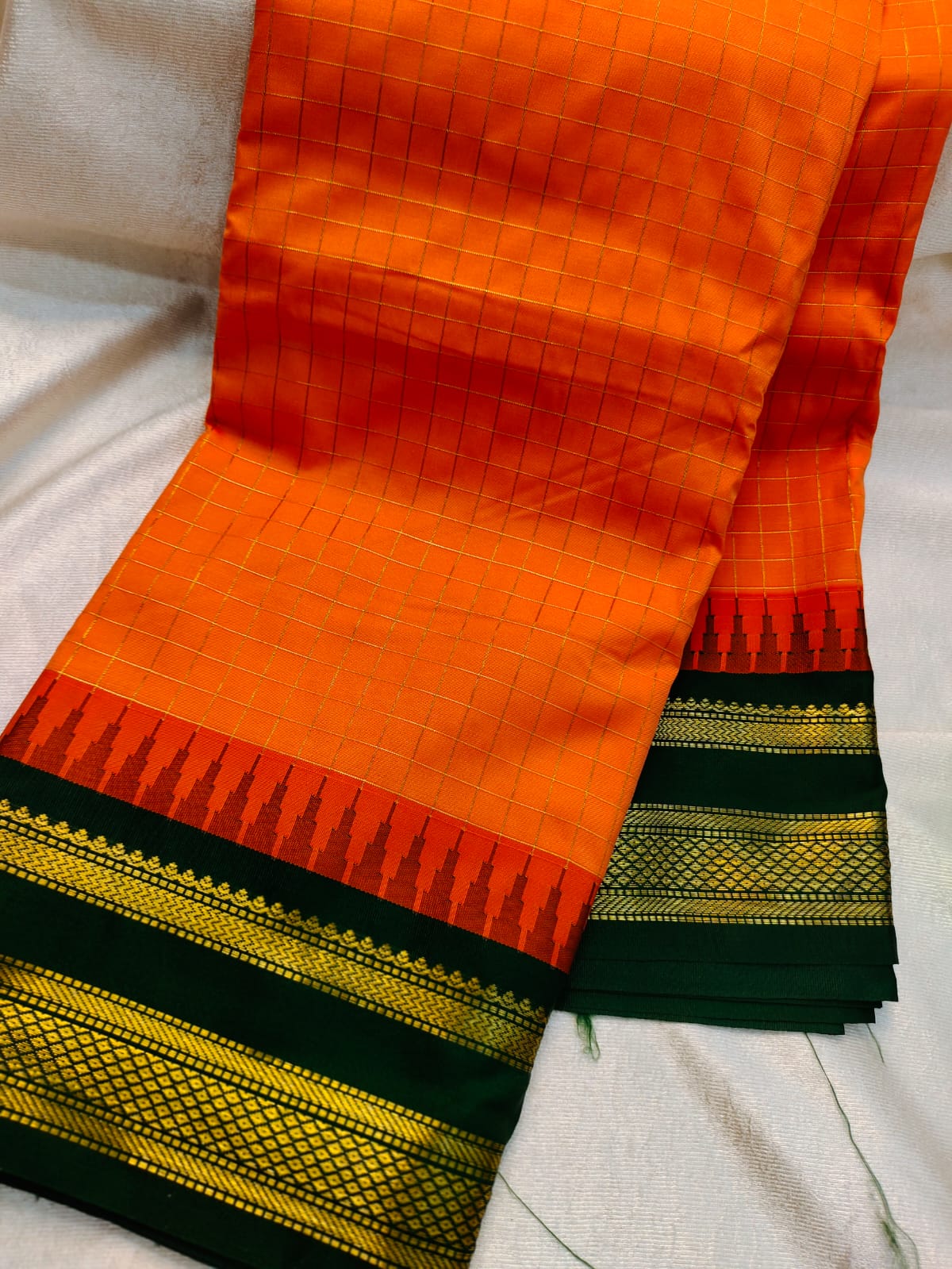 VG999