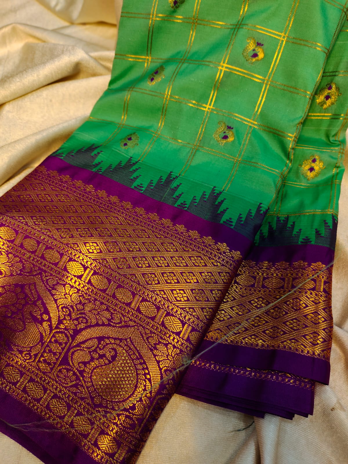 Sravanam gadwal sale