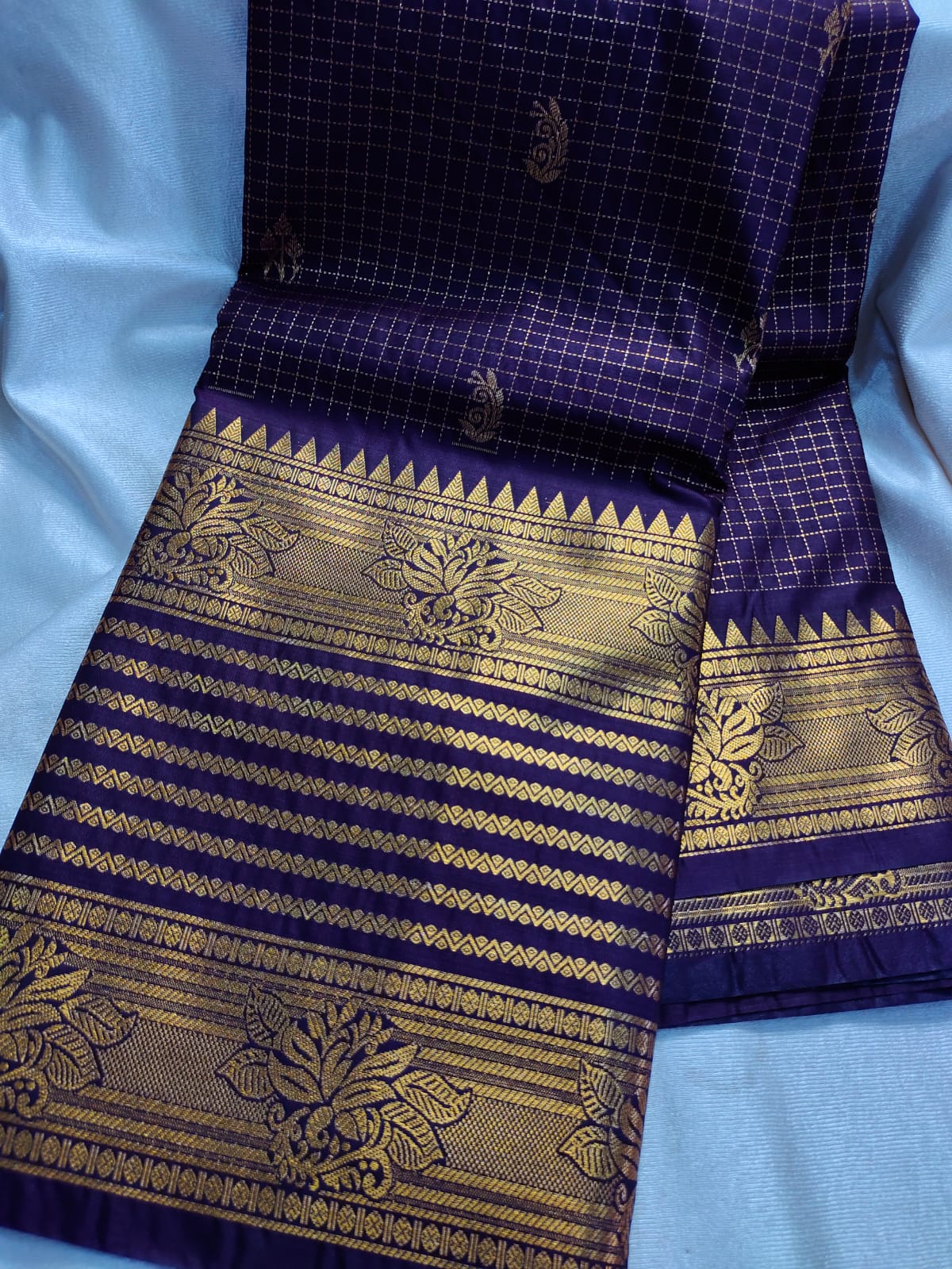 Vintage valli gadwal