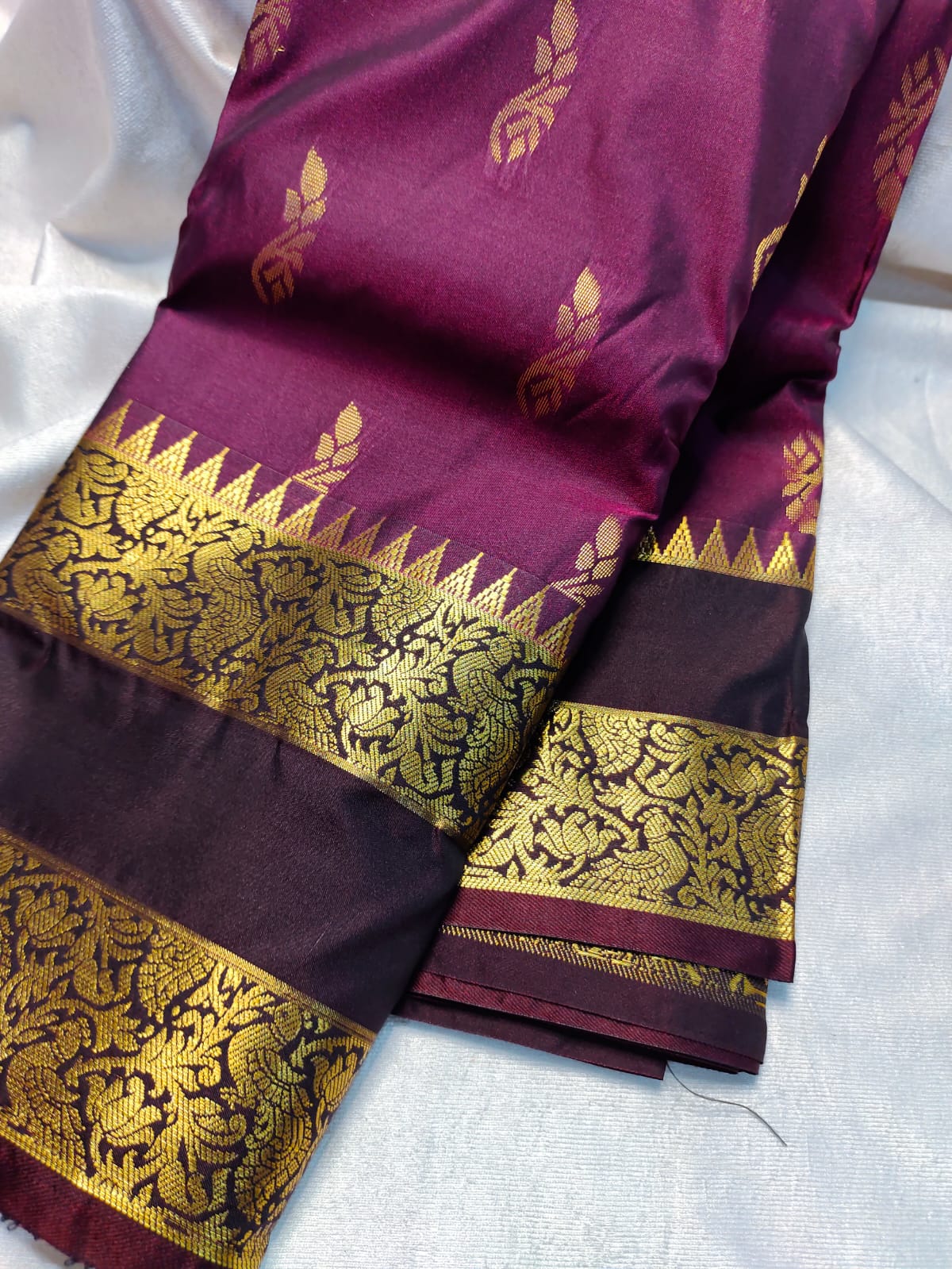 Sravanam gadwal sale