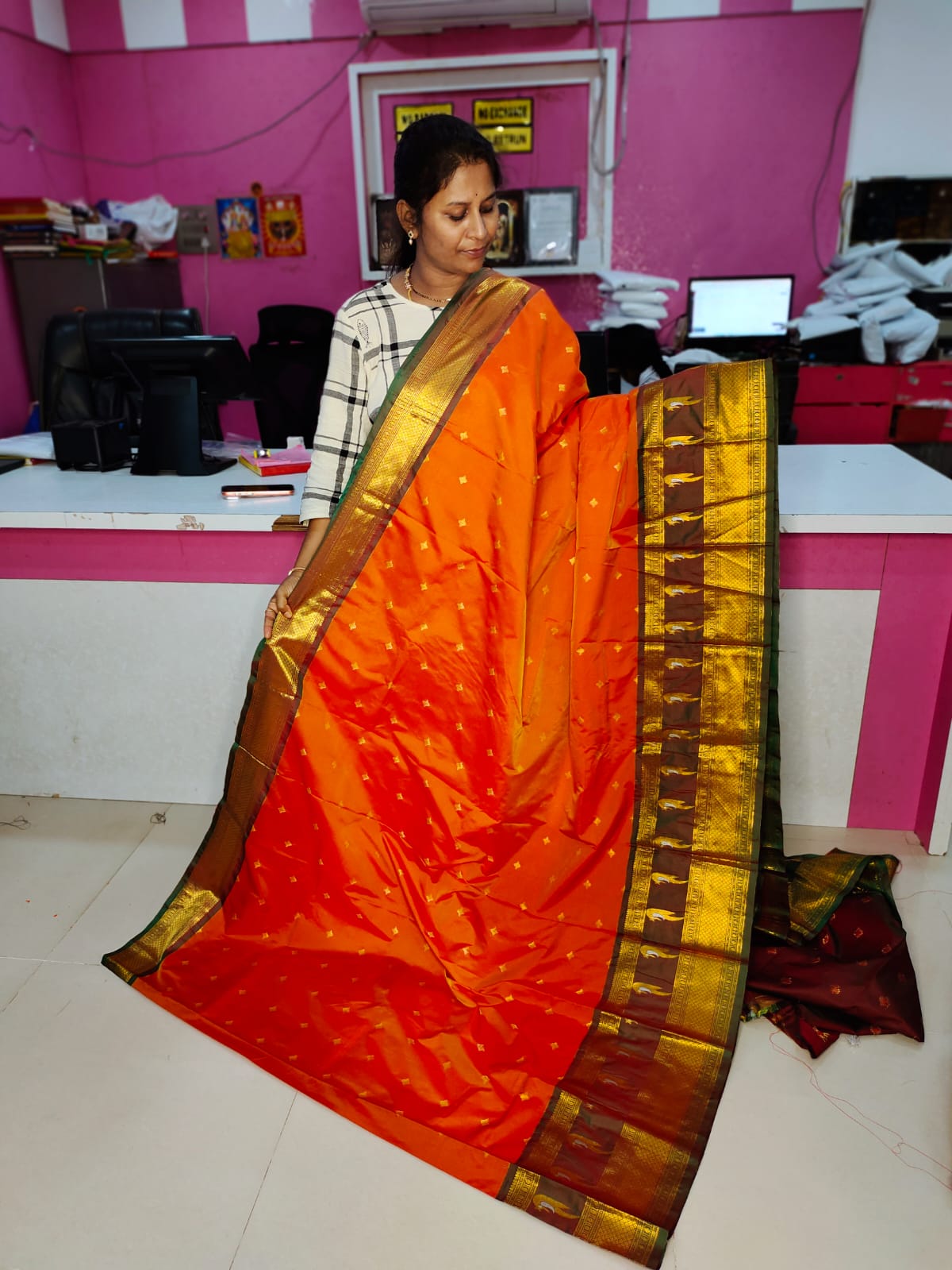 60% offer gadwal sale