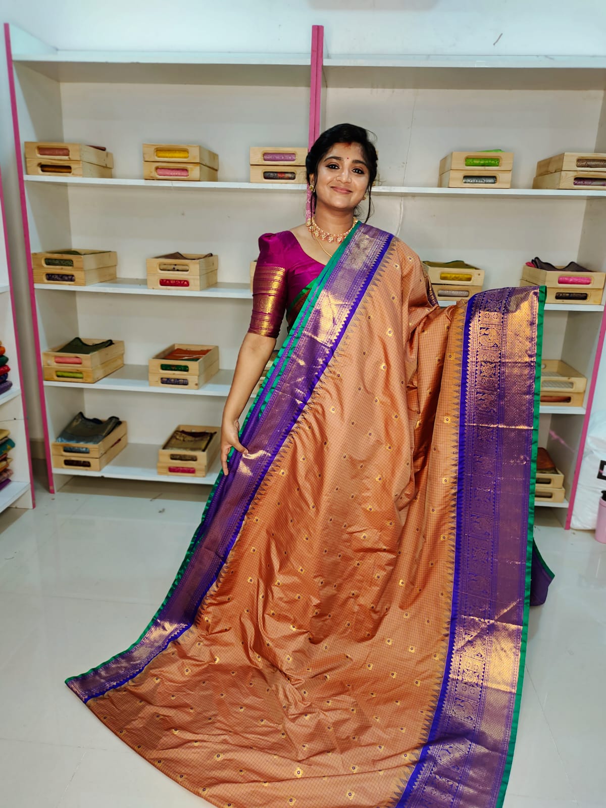 50% offer gadwal silk