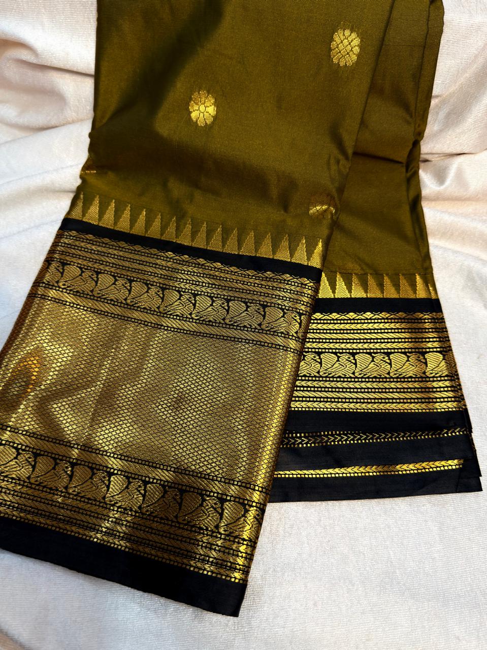 Gadwal sale 1599