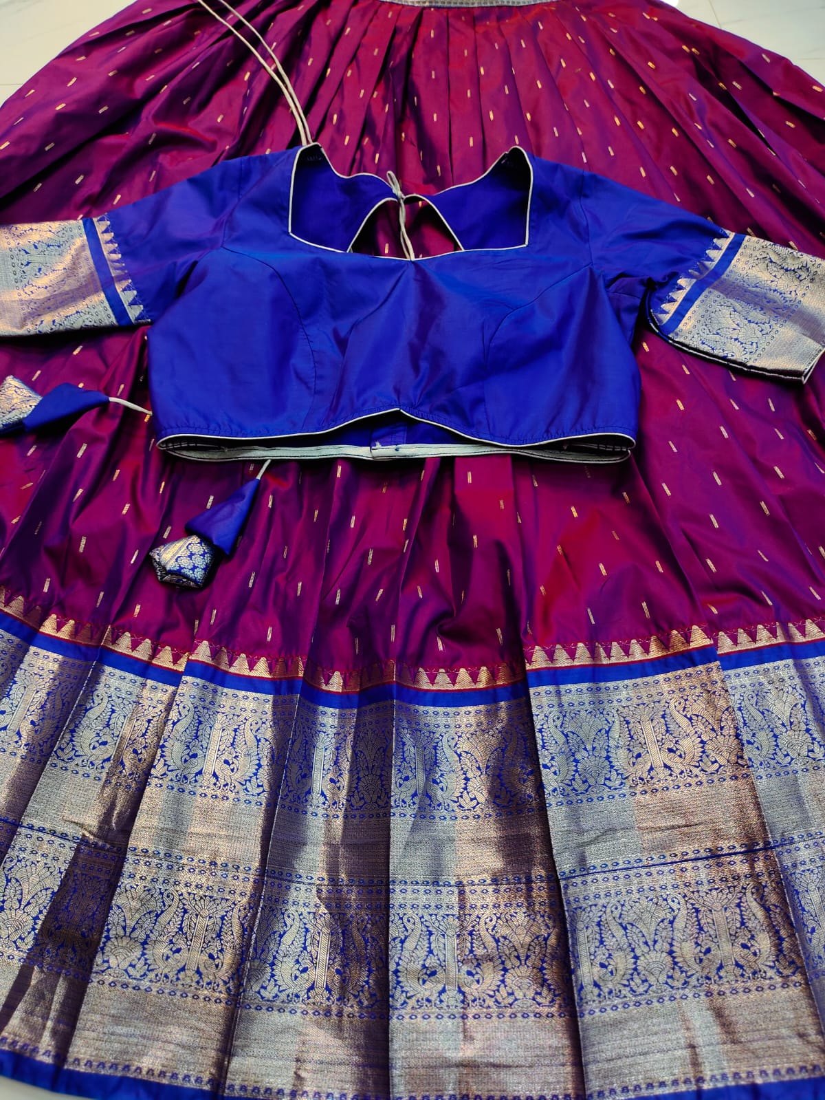 Gadwal lehangas offer
