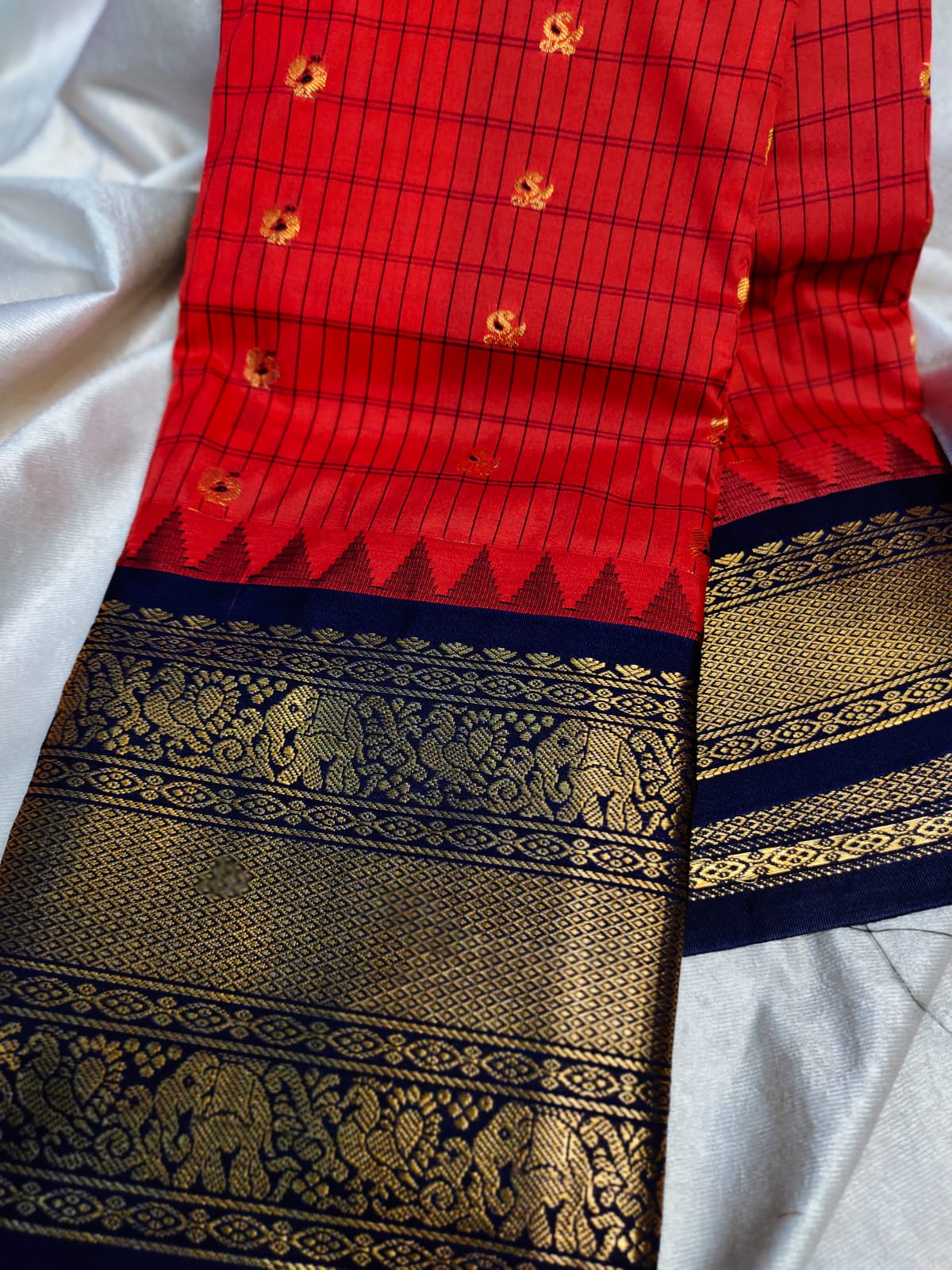 Sravanam gadwal sale