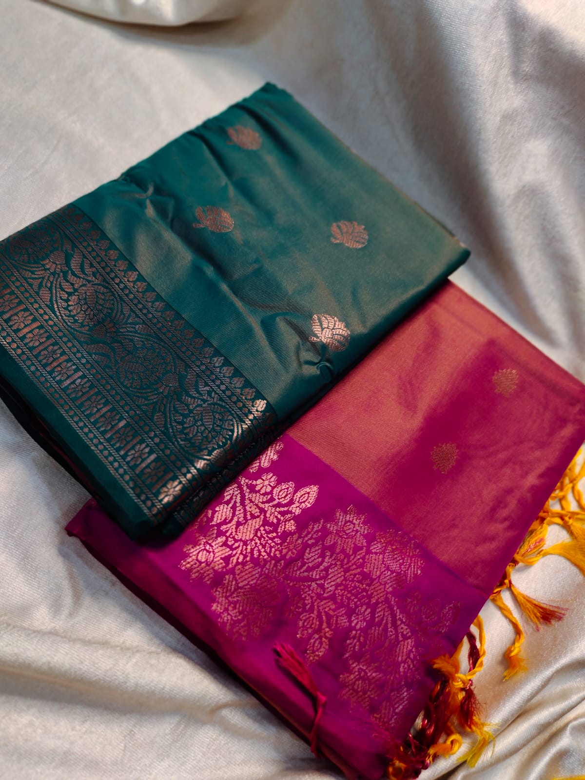 1+1 offer Uppada silk