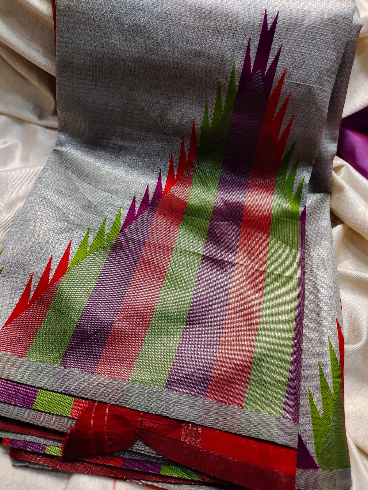 Sravanam sale