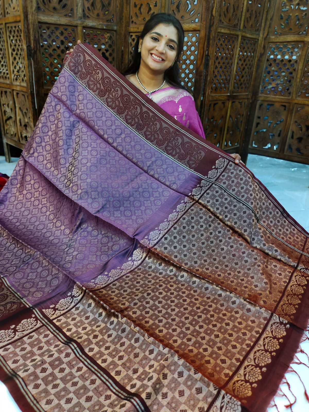 Uppada pattu saree