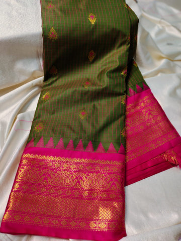 Vintage gadwal silk