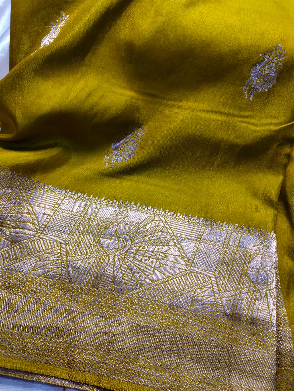 HO CREP 60% OFFER SAREES