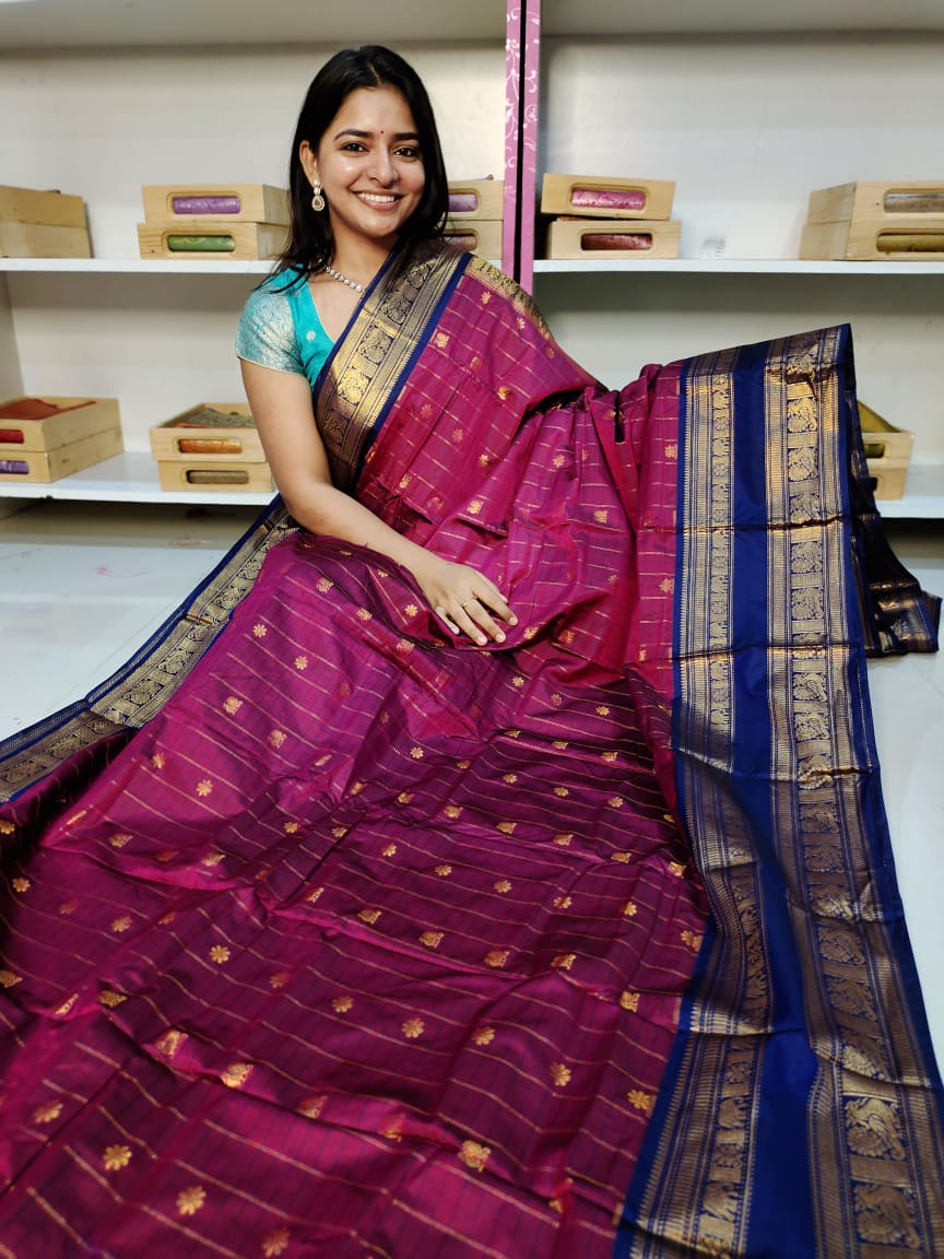 Gadwal offer sarees