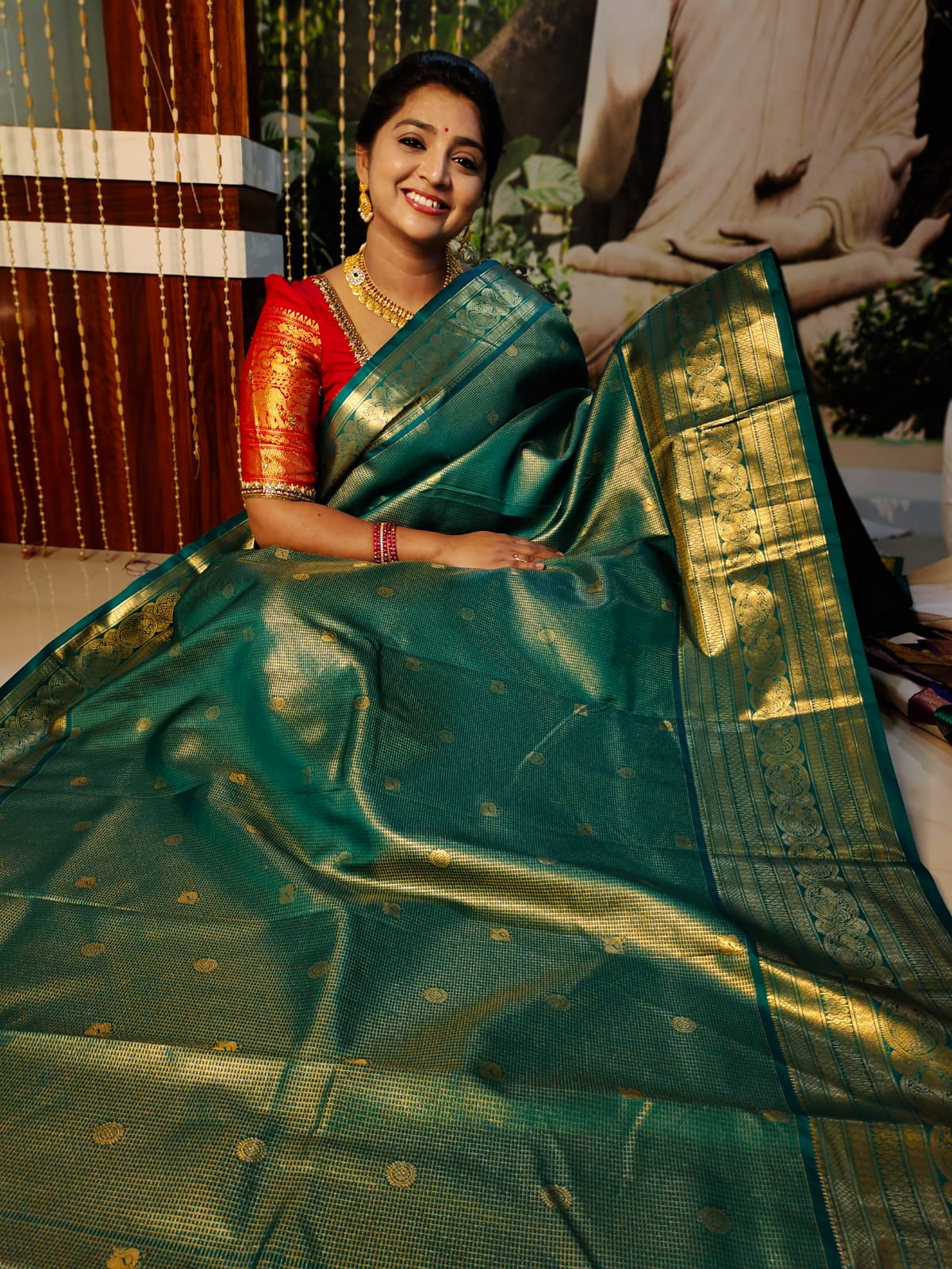 Valli gadwal 1day sale