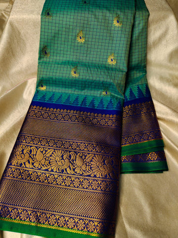 Vitange gadwal silk