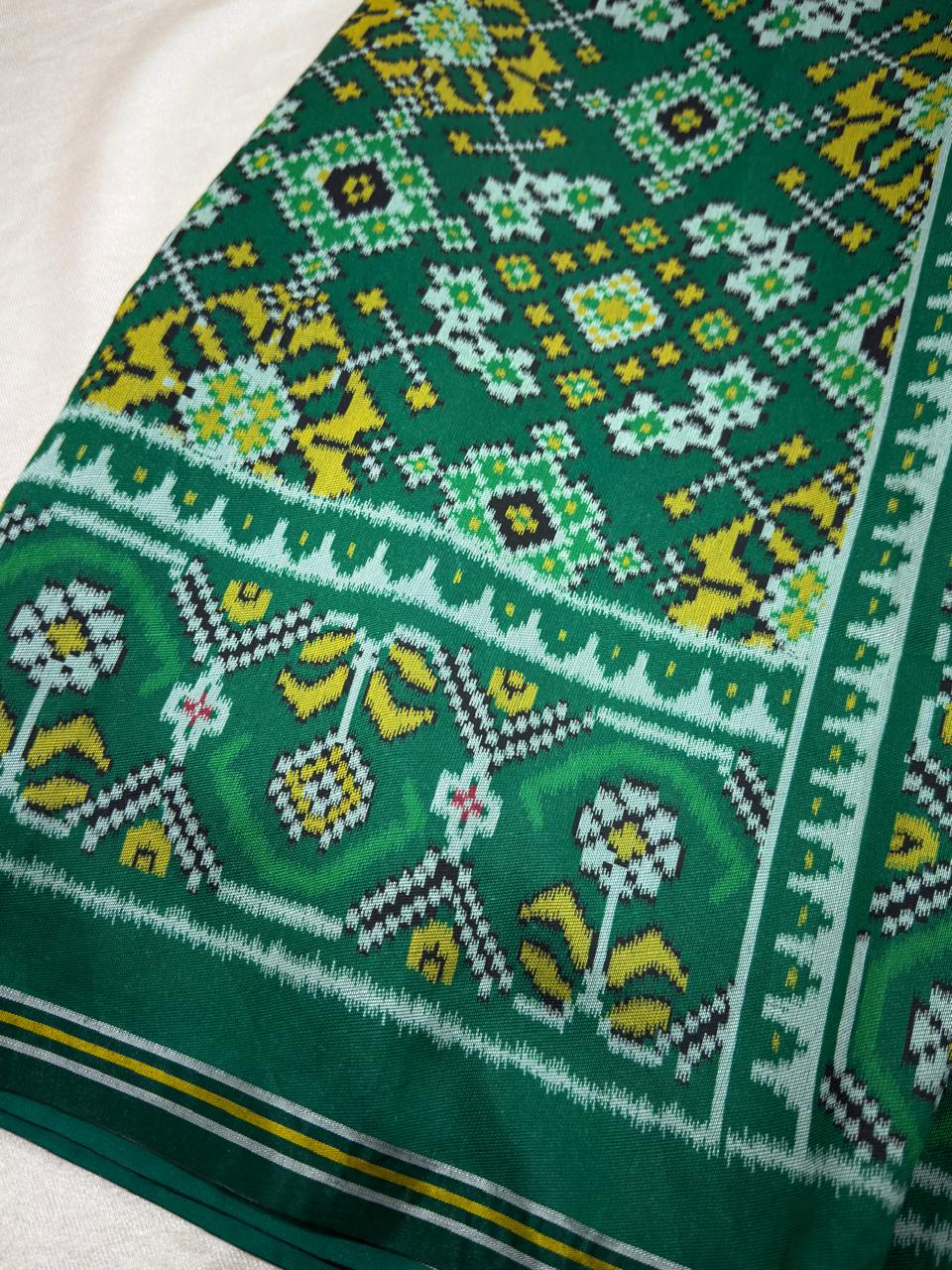 Patola sale