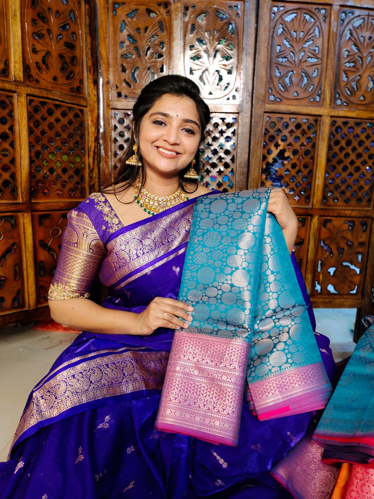 BS599 ద్వారా మరిన్ని