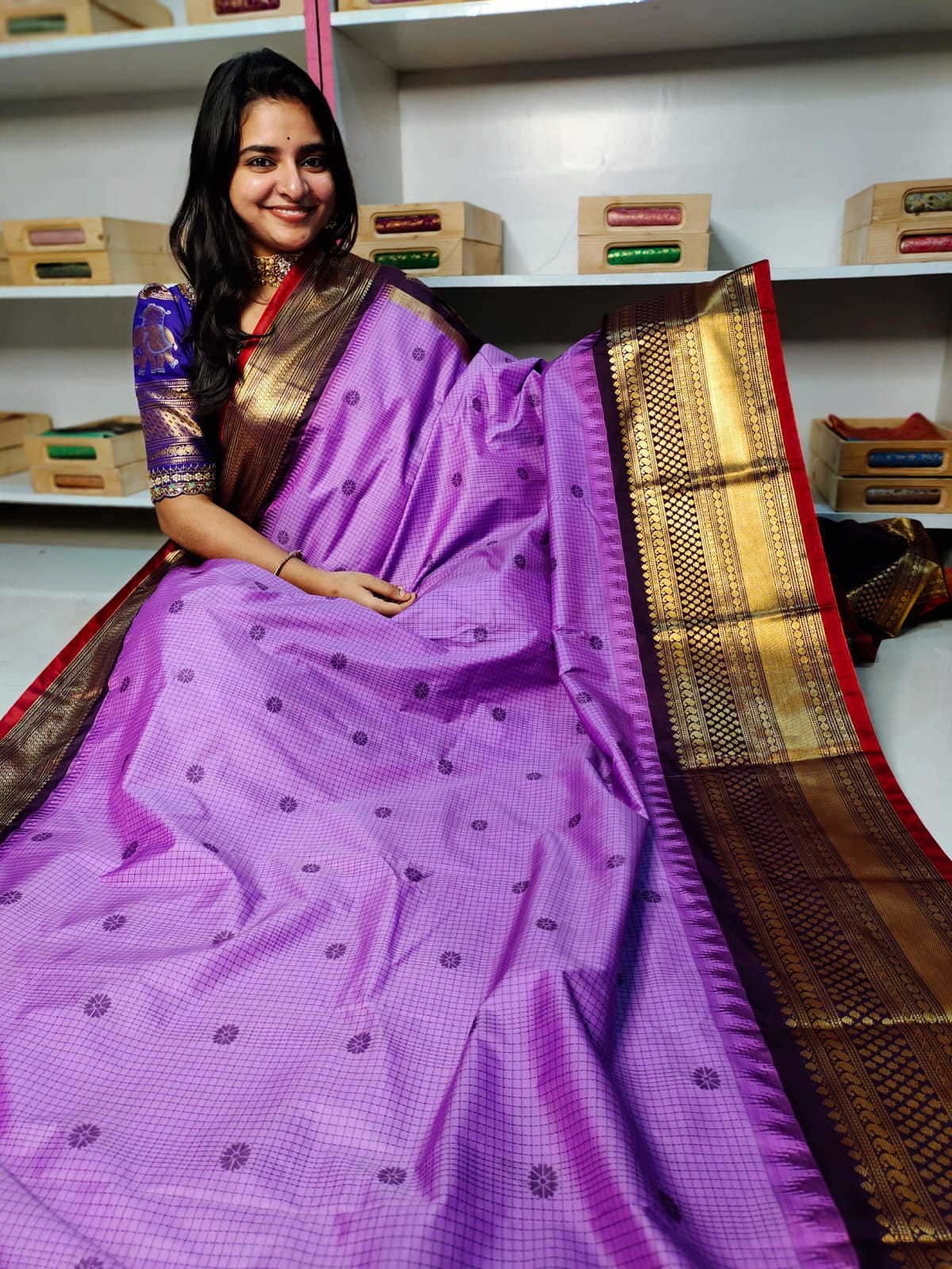 Vitange gadwal silk