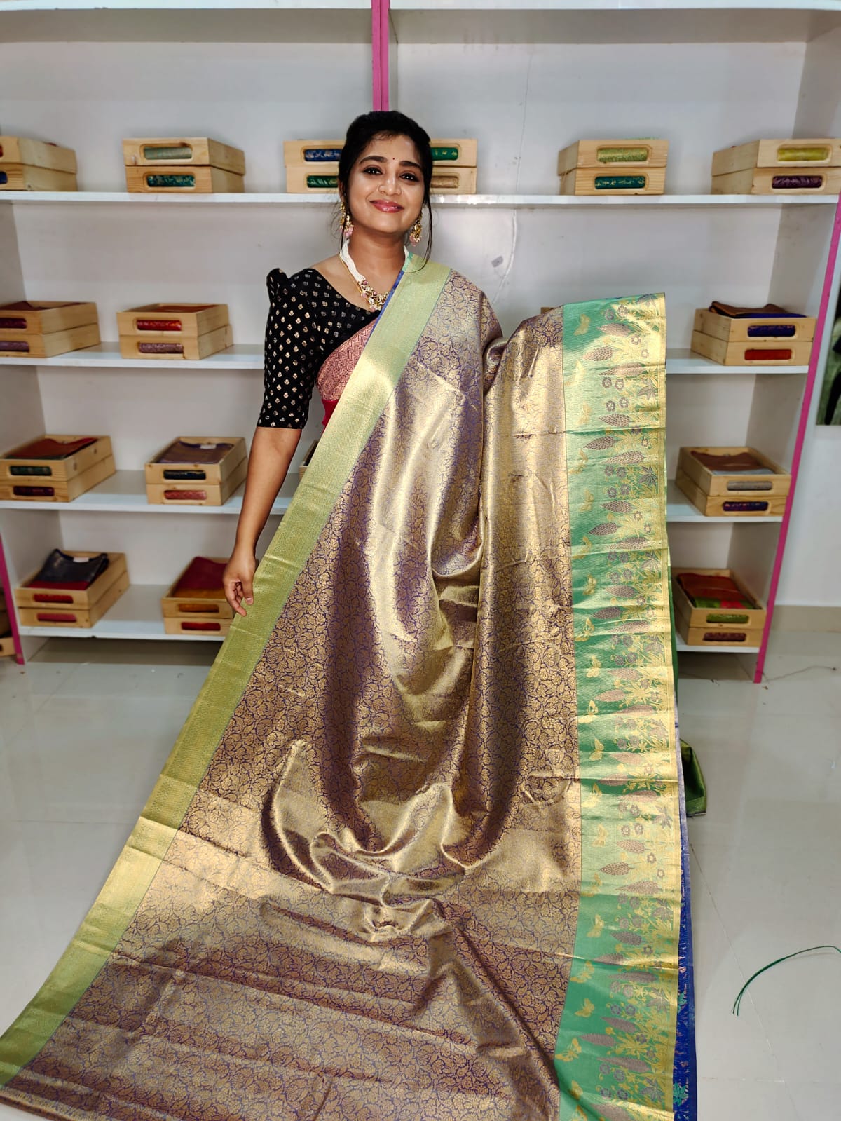 90% offer kanchi pattu collection