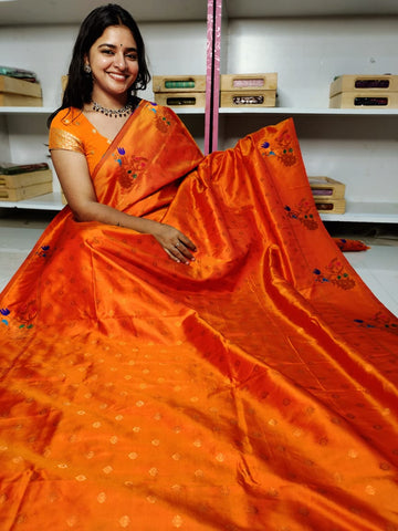 దీపావళికి చీరలు ఆఫర్ చేయండి