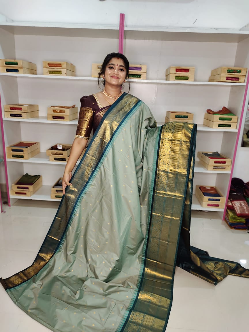 Ashadam sale gadwal silk saree)