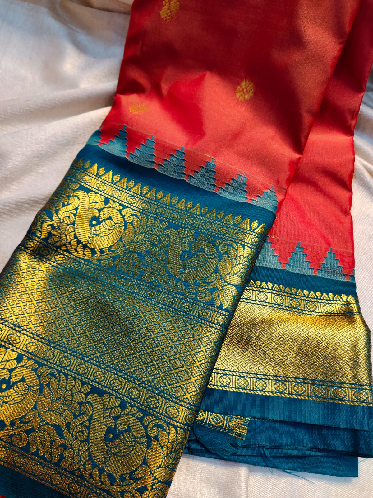 Sravanam gadwal sale