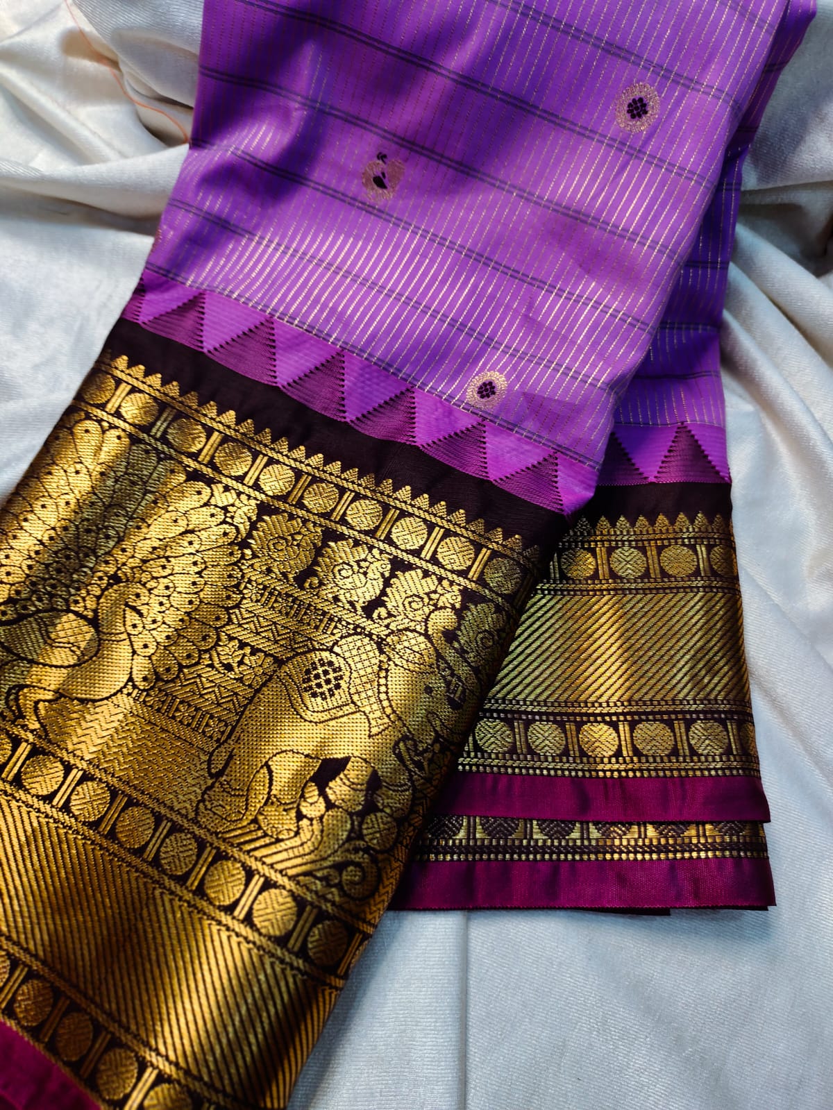 60% offer gadwal sarees