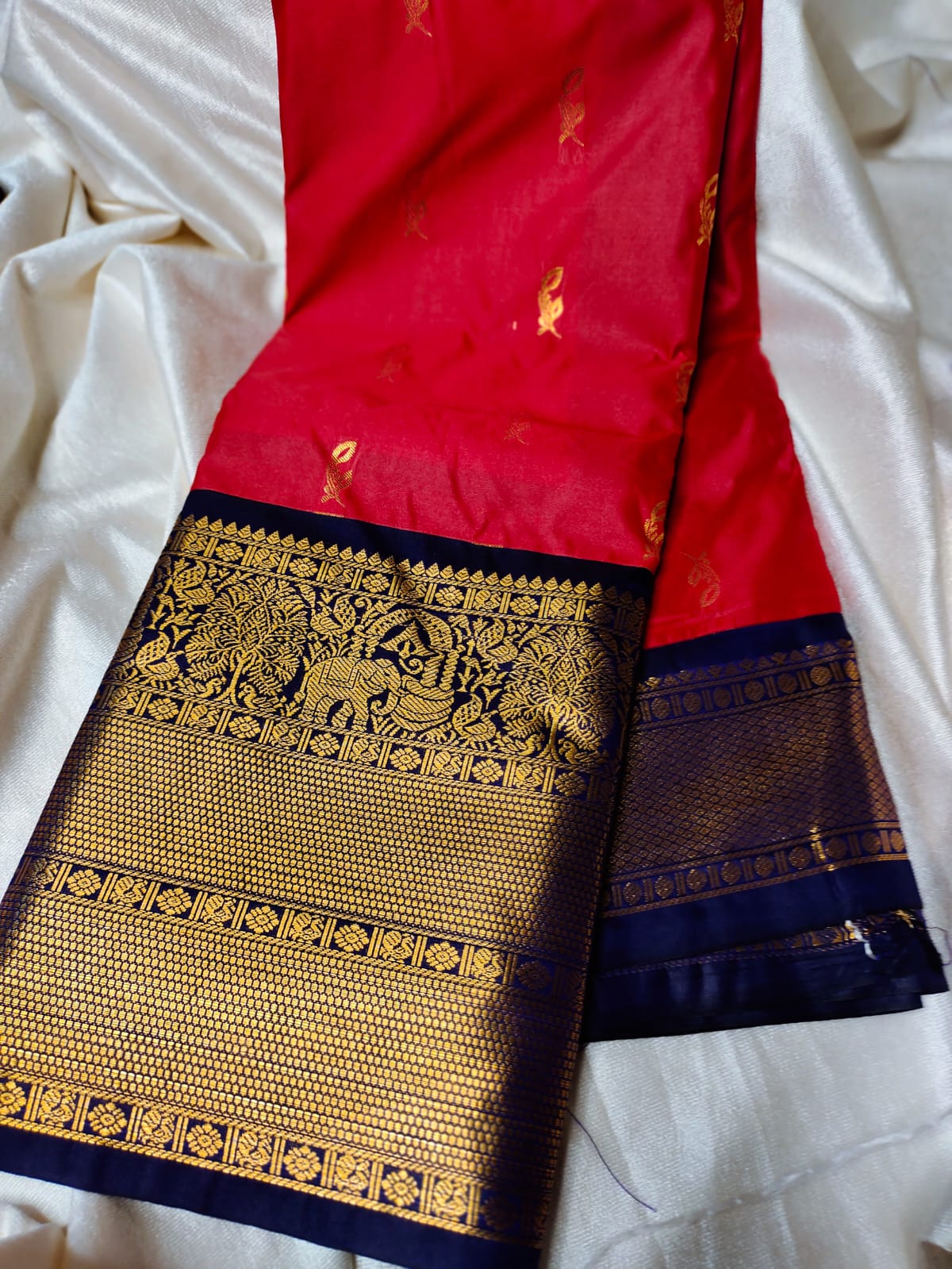 Vitange gadwal silk saree