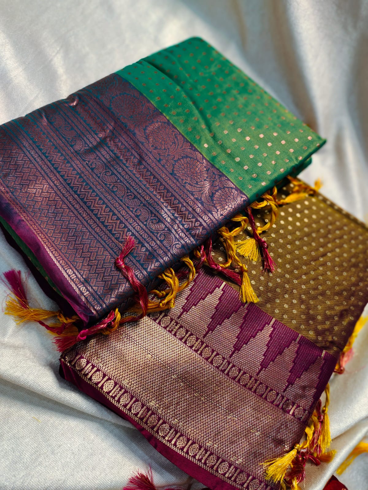 1+1 offer Uppada silk
