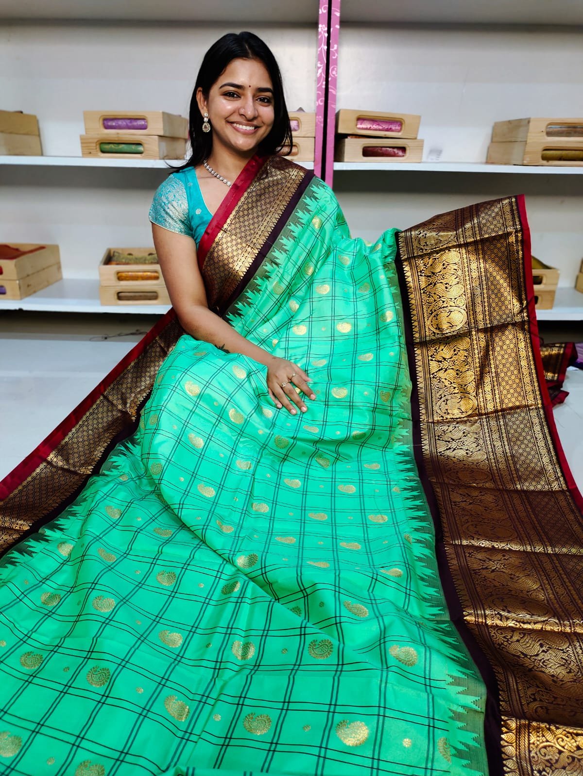 65% offer gadwal sale