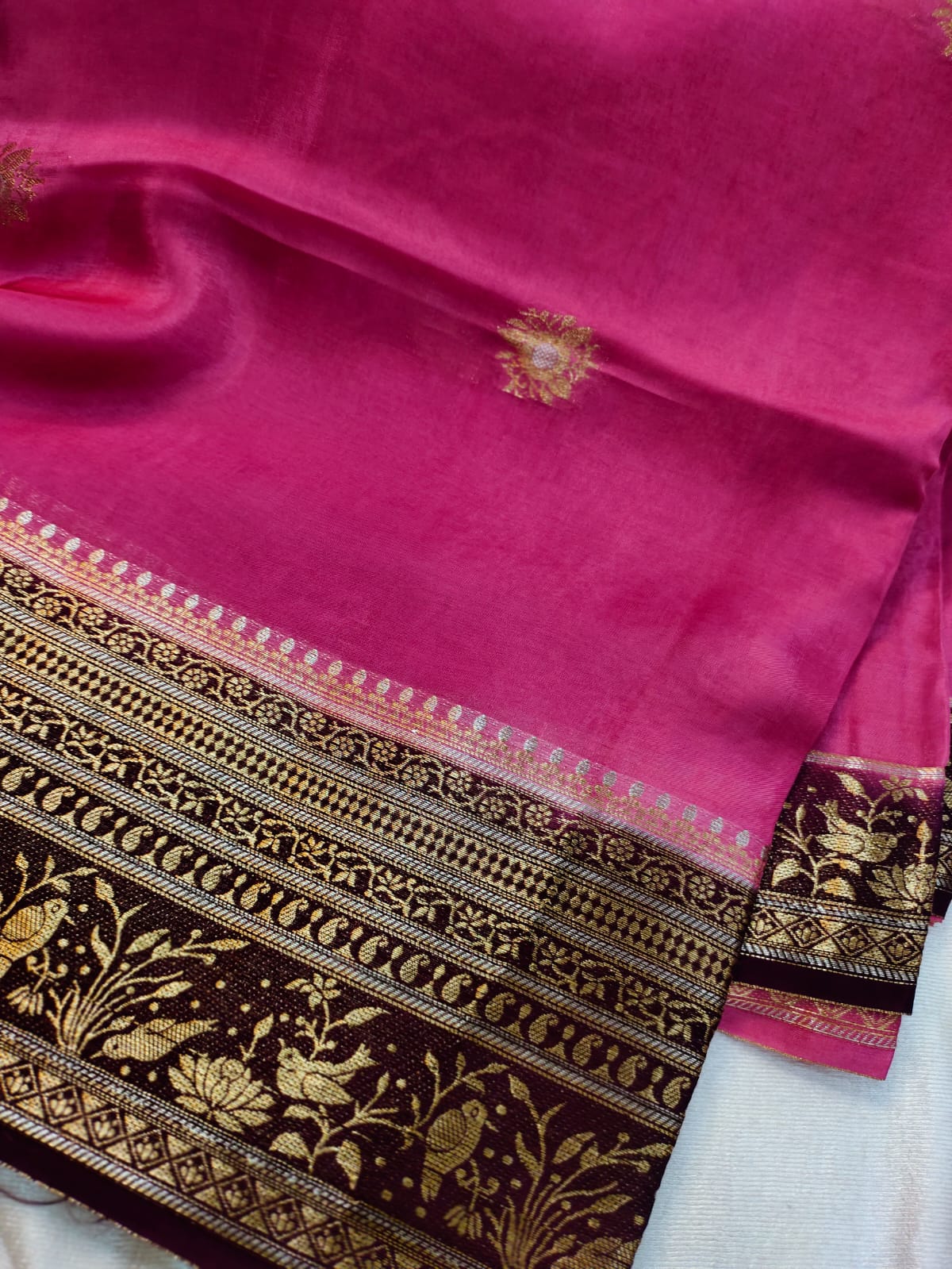 Premium Fancy sarees 60% off