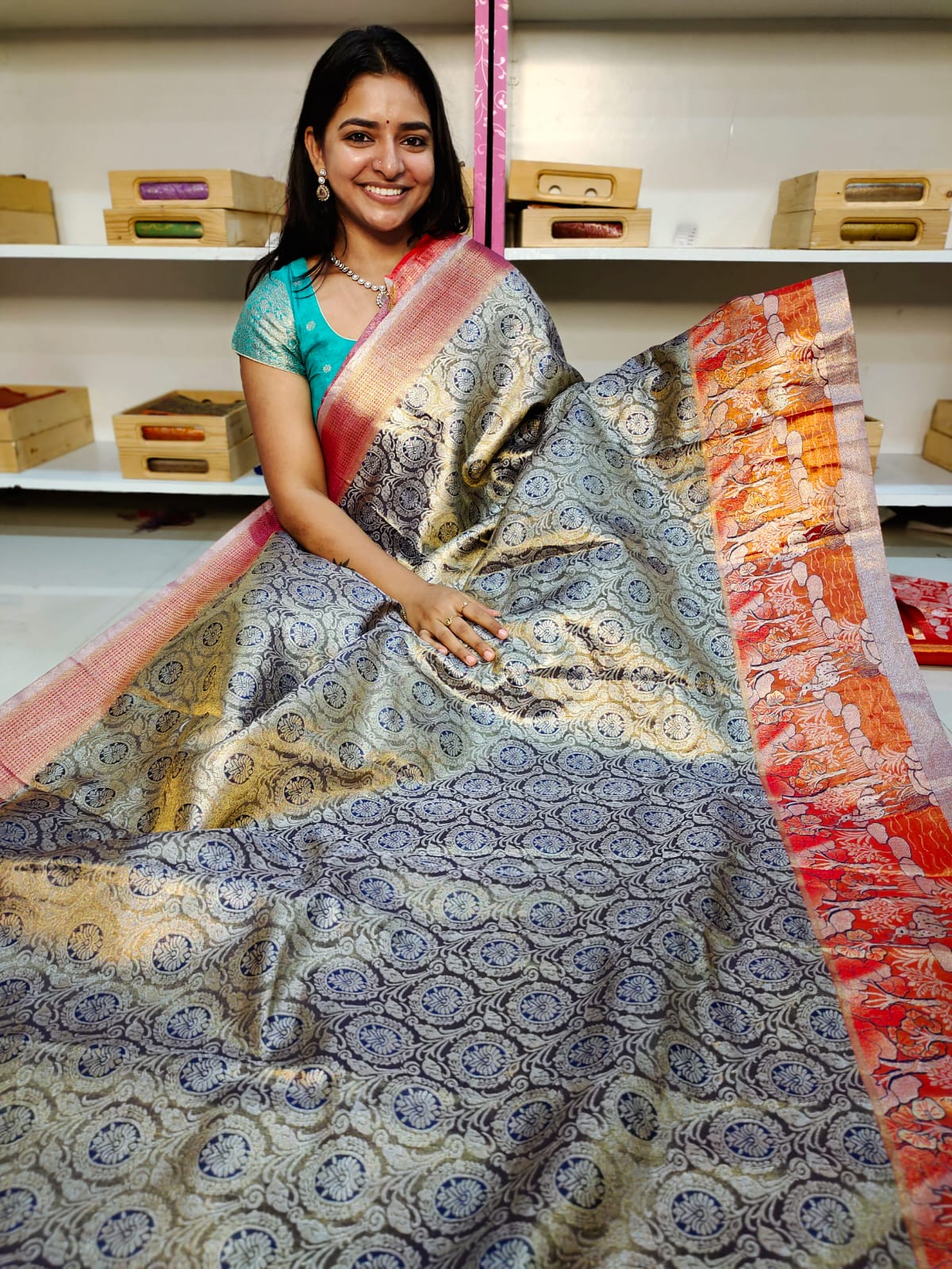 90% offer kanchi pattu collections