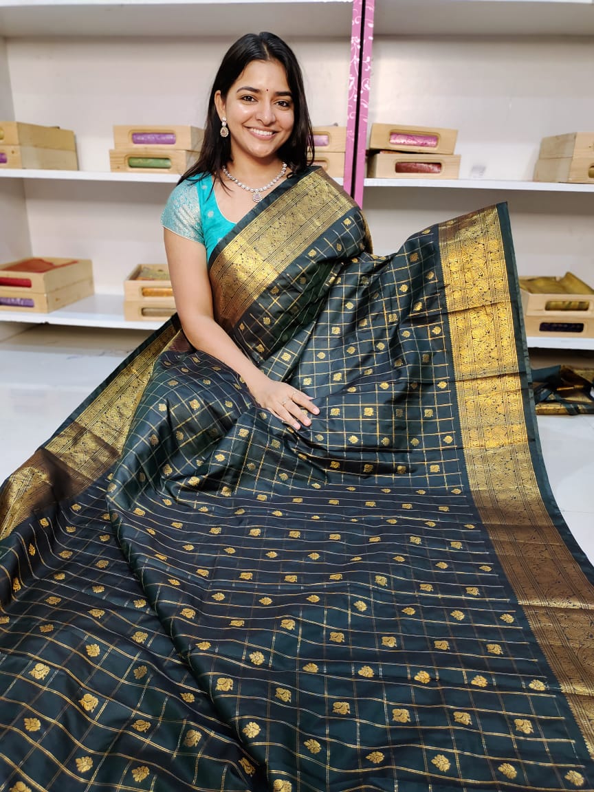 65% offer gadwal silk saree