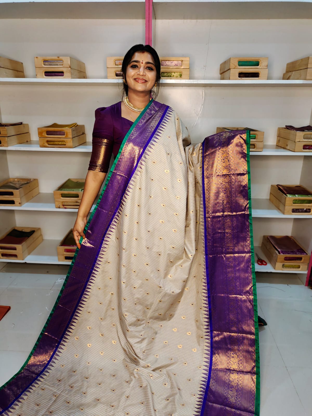 శ్రావణమాసం సేల్ గద్వాల్ సిల్క్