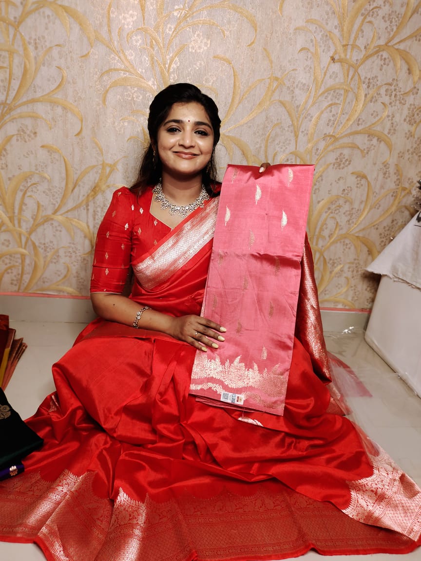 100% సిల్క్ మార్క్ సర్టిఫైడ్ గ్రీన్ మ్యాంగో సిల్క్ చీర