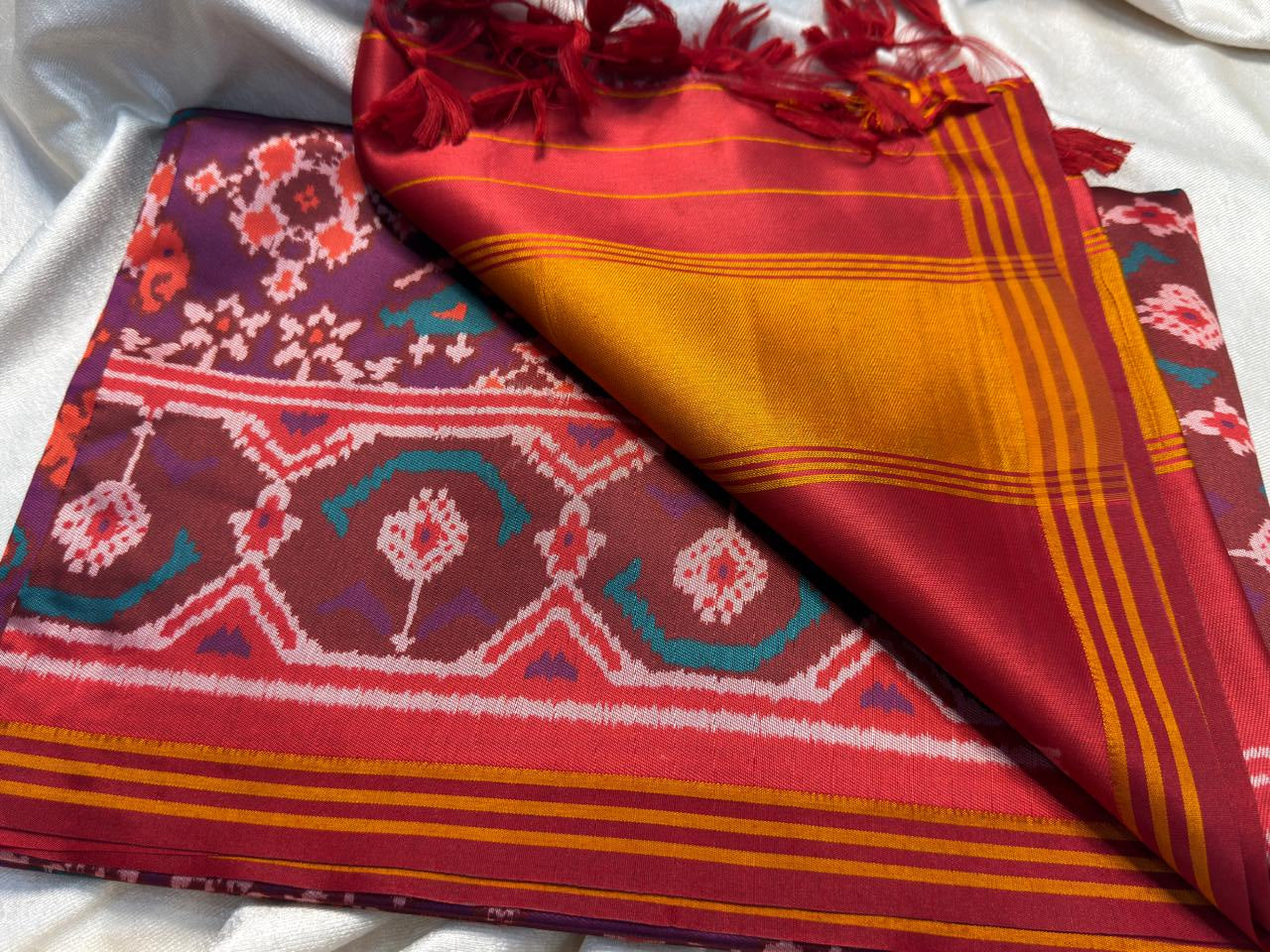 Patola sale