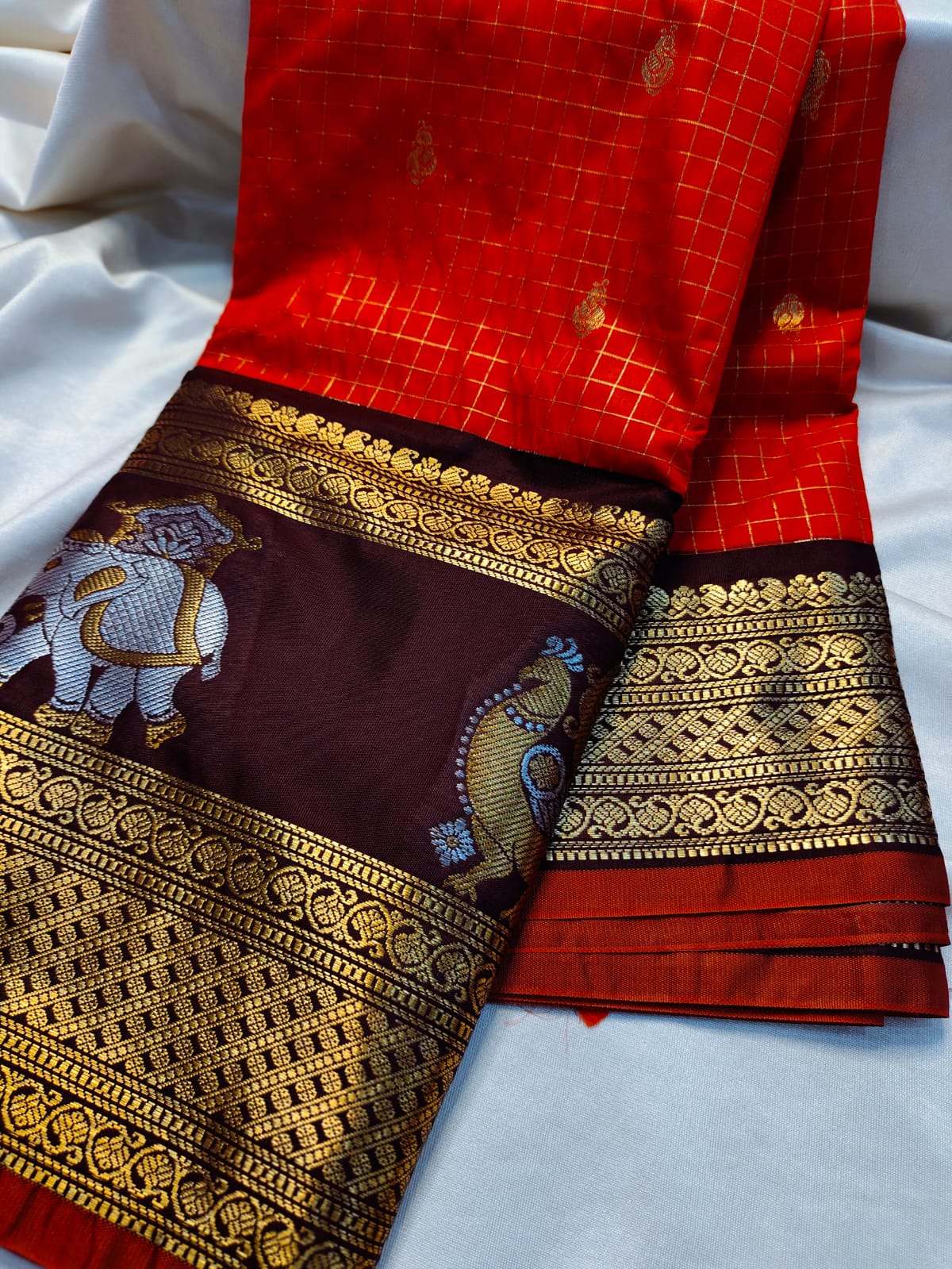 Vintage gadwal sarees