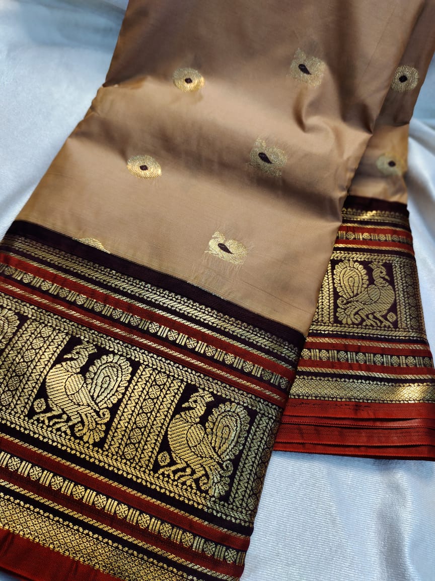 Vintage valli gadwal
