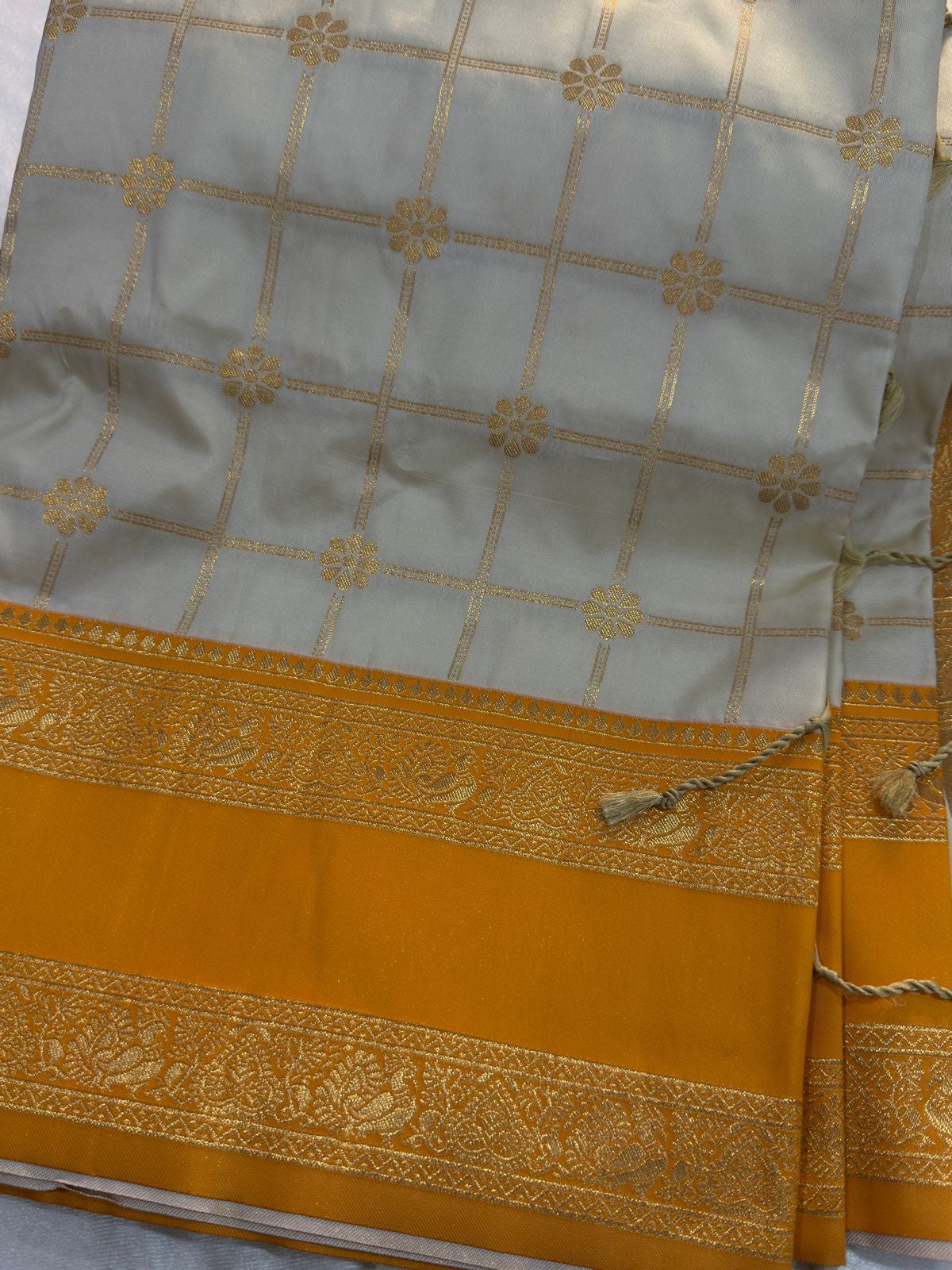 Soft Gadwal silk