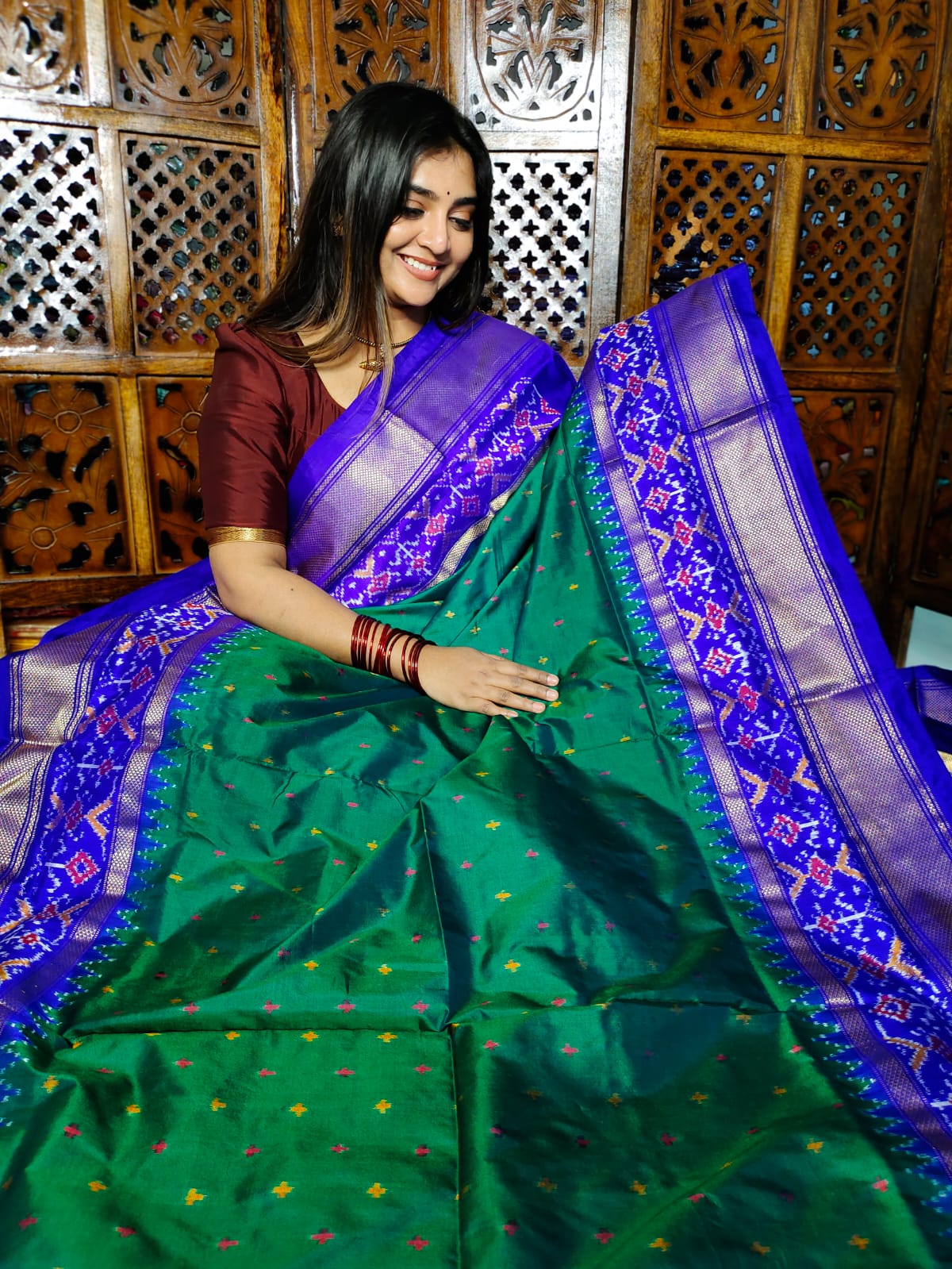 60% offer ikkat pattu silk Mark certified Sarees
