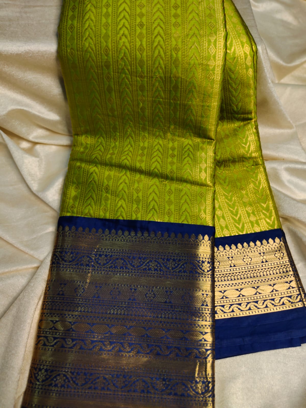 శ్రావణమాసం అమ్మకం