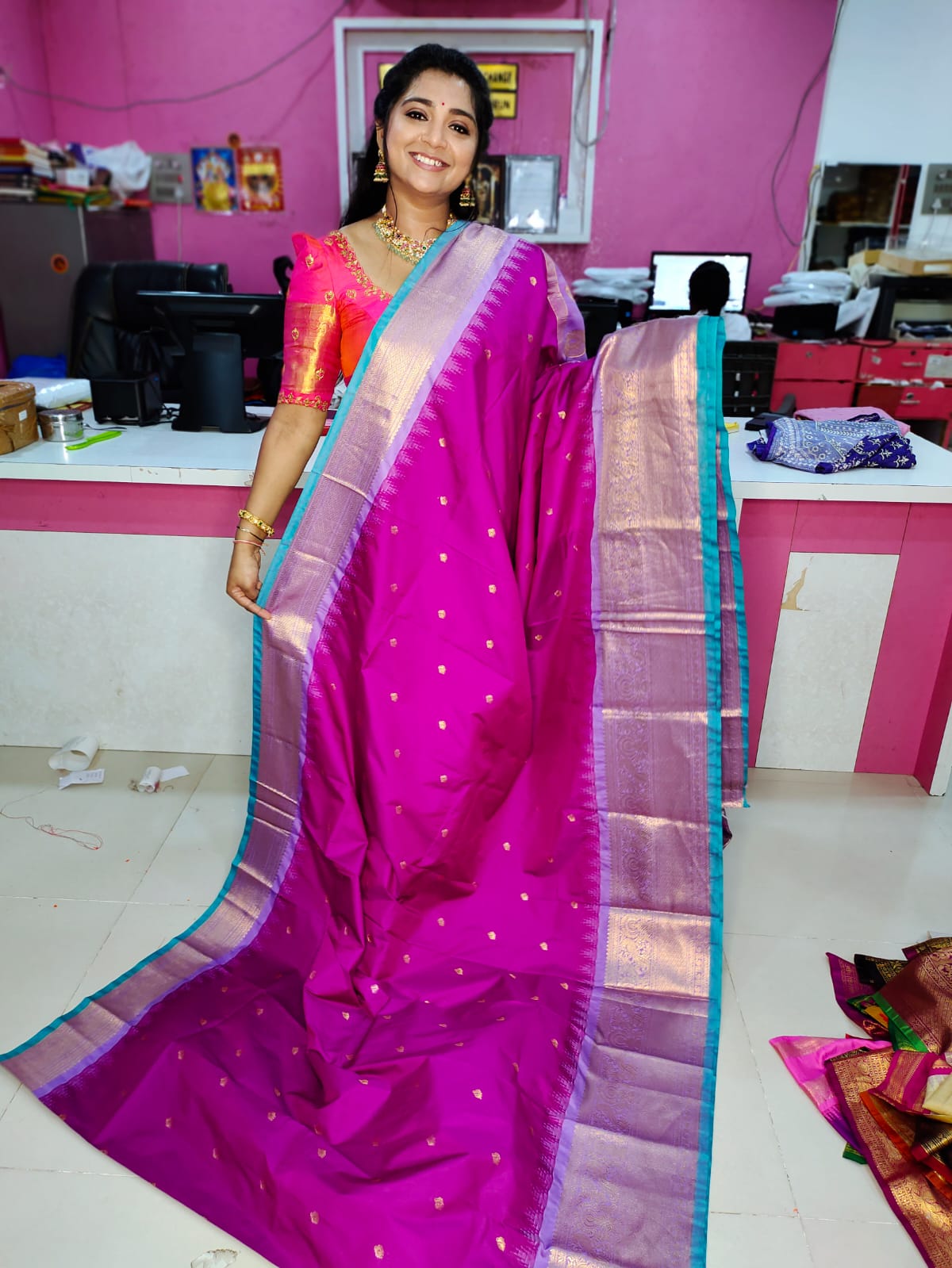 60% offer gadwal sale