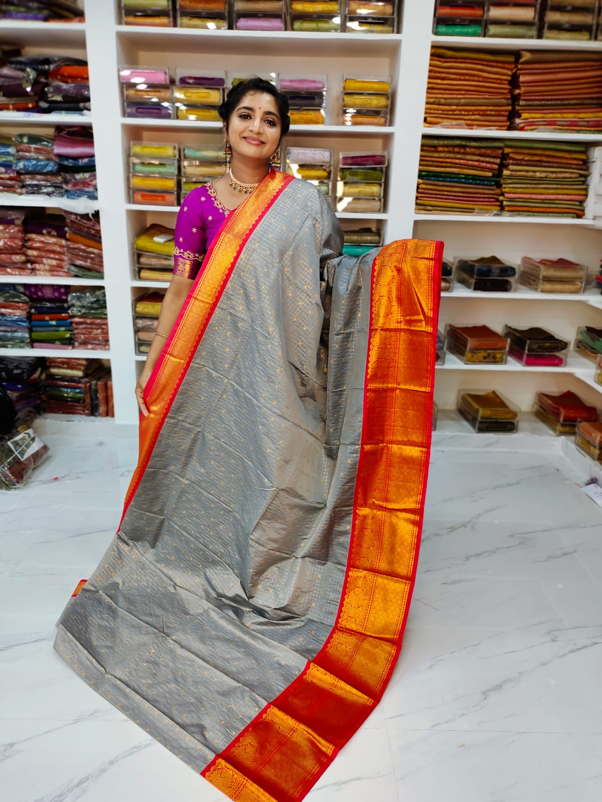 50% offer Valli gadwal