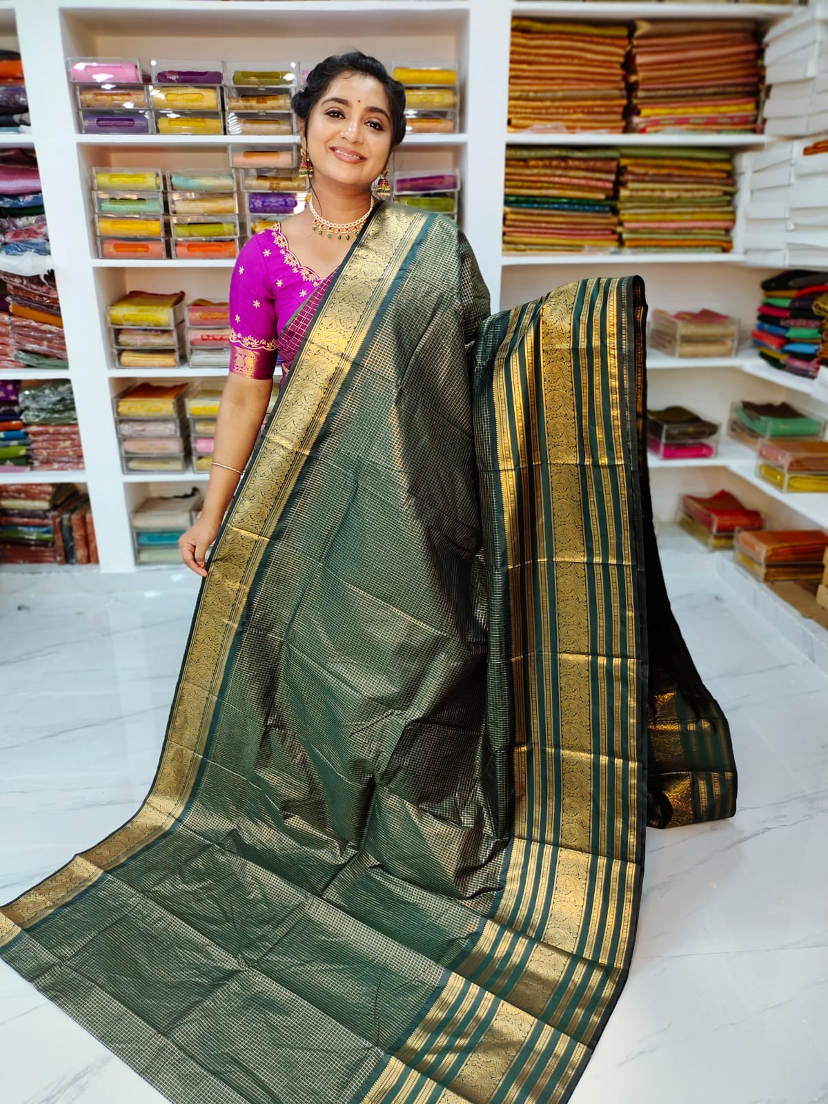 50% offer Valli gadwal