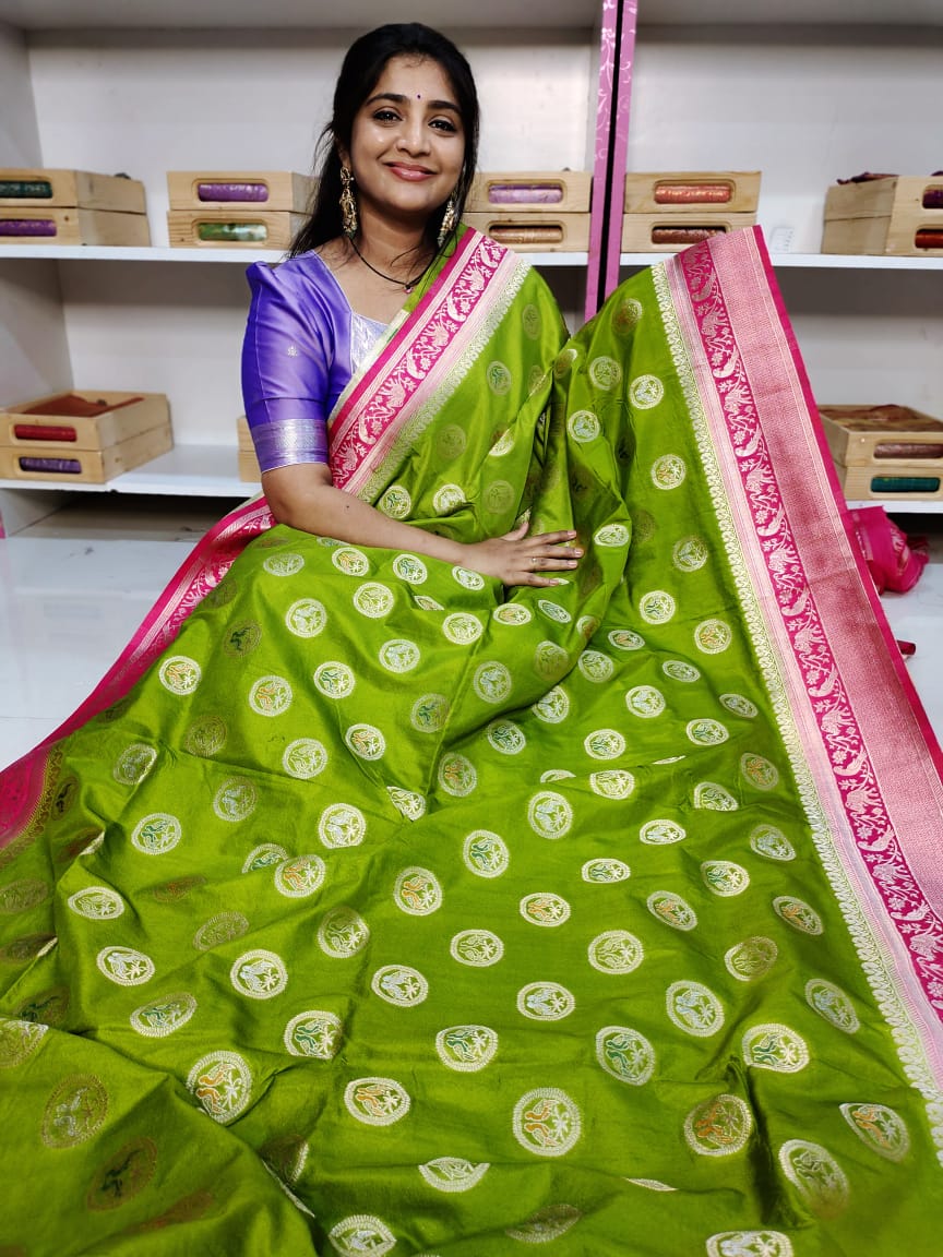 50% offer banarasi georgette saree