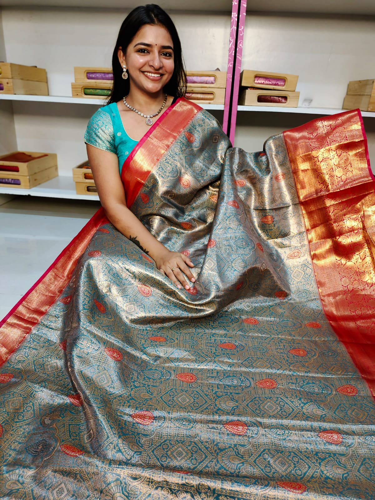90% offer kanchi pattu sarees
