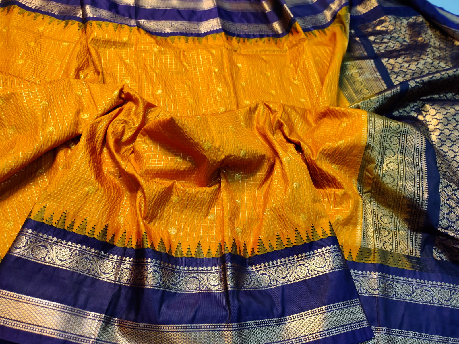 Sravanam gadwal sale