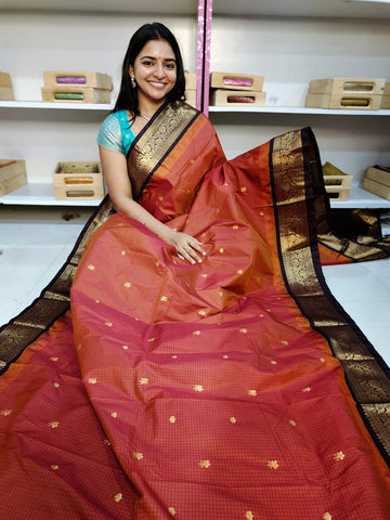 Gadwal offer sarees