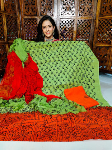 కాటన్ డ్రెస్ మెటీరియల్