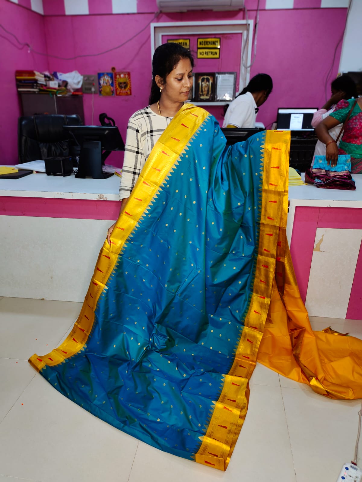 60% offer gadwal sale