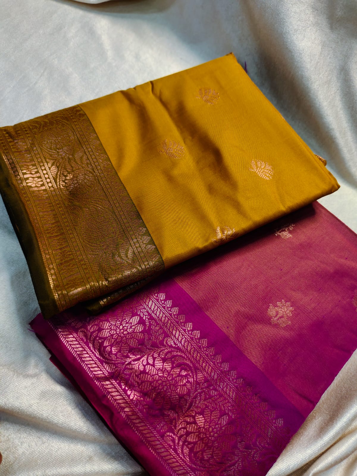1+1 offer Uppada silk