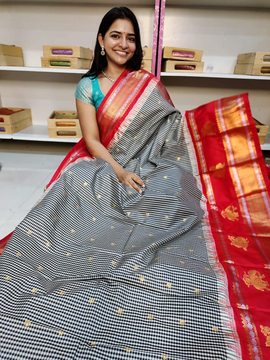 65% offer gadwal silk saree